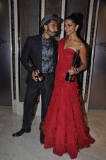Ranveer Singh, Deepika Padukone at Hello hall of  fame awards 2013 in Palladium Hotel, Mumbai on 24th Nov 2013